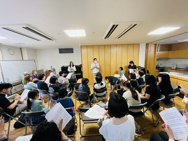 神戸市灘区の神戸サークル合唱団の練習風景