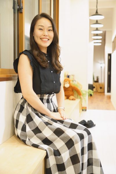 神戸サークル合唱団の講師の杉浦希未先生