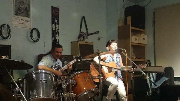 神戸市灘区の音楽教室のギターレッスン